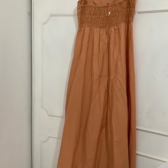 Farm Rio Maxi Dress – Size L (G) – Nude/Peach Tone - Picture 6 of 7
